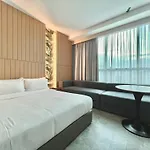 Harper Boutique Hotel At Sutera Avenue